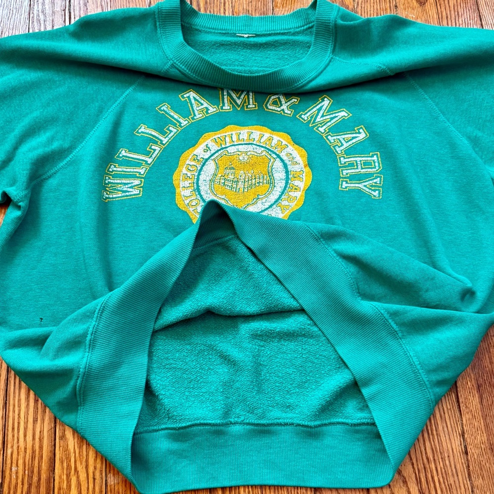 60’s College of William & Mary True Vintage Crewneck Sweater - Picture 7 of 16